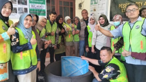 Workshop WC-KOEn kembali dipercaya oleh Dinas Kesehatan (Dinkes) Provinsi Jawa Timur untuk melaksanakan pelatihan angkatan ke-2 bagi Pelaksana Program Kesehatan Lingkungan (Kesling).
