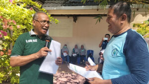 Kolaborasi Dinkes Sidoarjo dan Dr. Koen Irianto Uripan SH. MM. menghadirkan pelatihan Teknologi Tepat Guna Sanitasi STBM 5 Pilar.